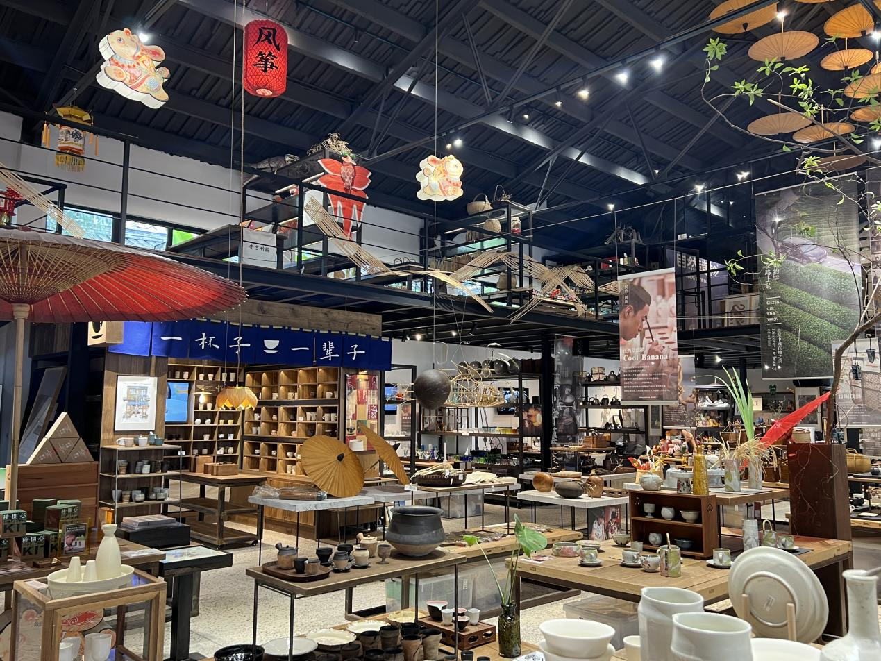 钱江商城至杭州“天然造物”村落城市会客厅观摩互换