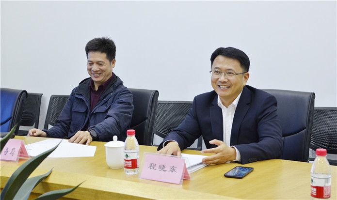 拱墅区副区长程晓东一行光临k8.com文创集团调研互换