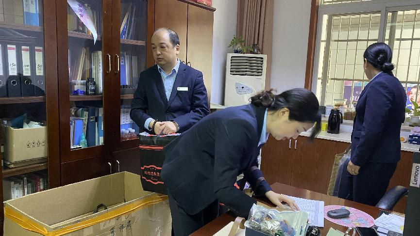 焕然“衣”新，整“装”待发——钱江商城工服换新，服务更杰出！