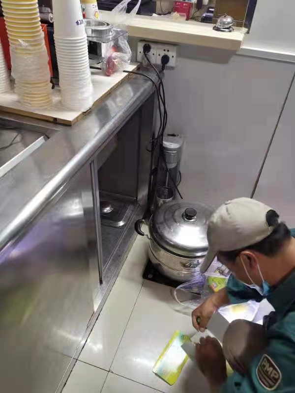 钱江商城发展夏季“除四害”消杀