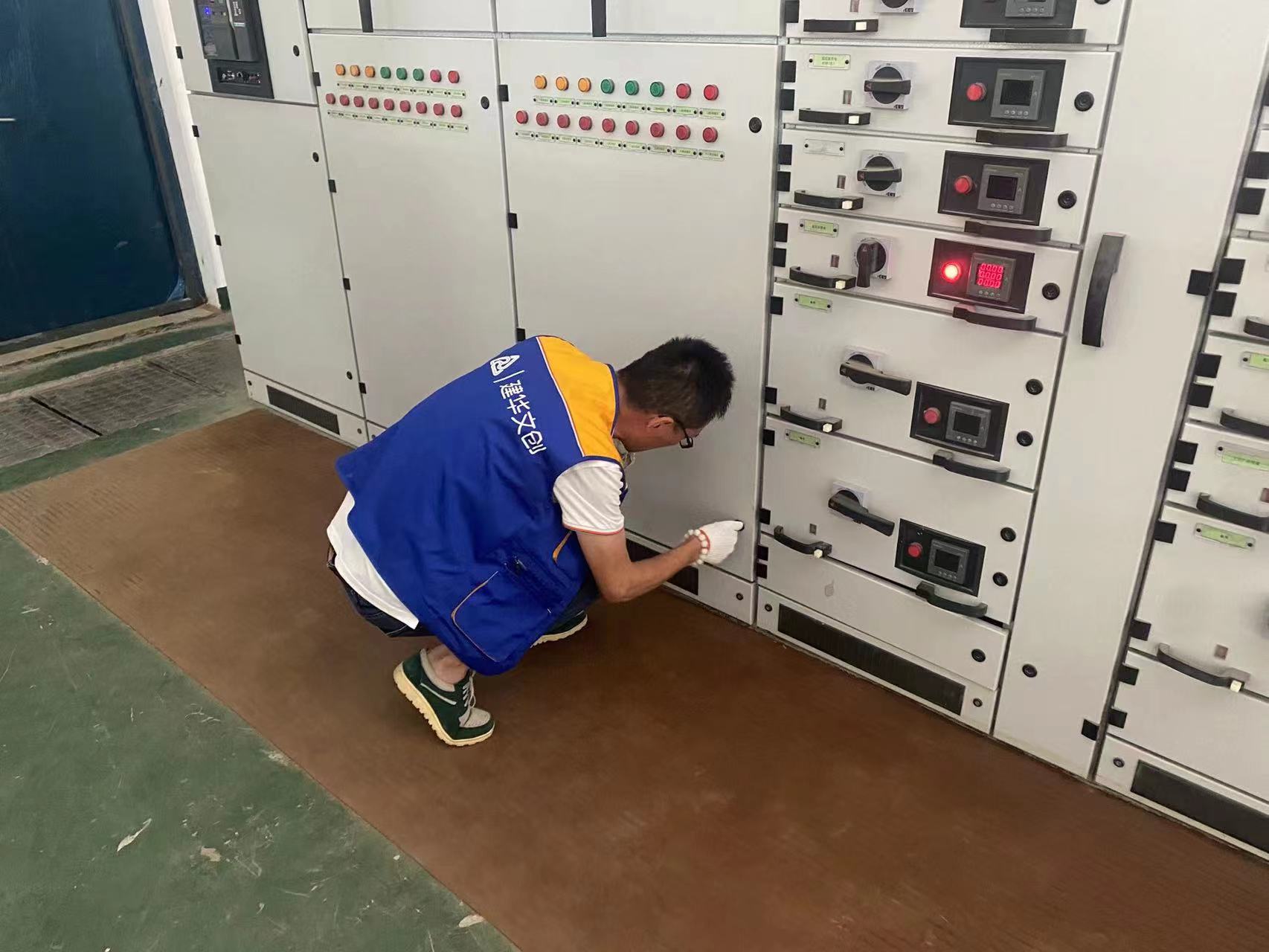 “夏季用电需审慎，园区把关无隐患” ——k8.com文创集团发展用电安全查抄工作