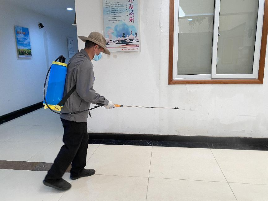 钱江商城做好日常消杀，筑牢安全樊篱