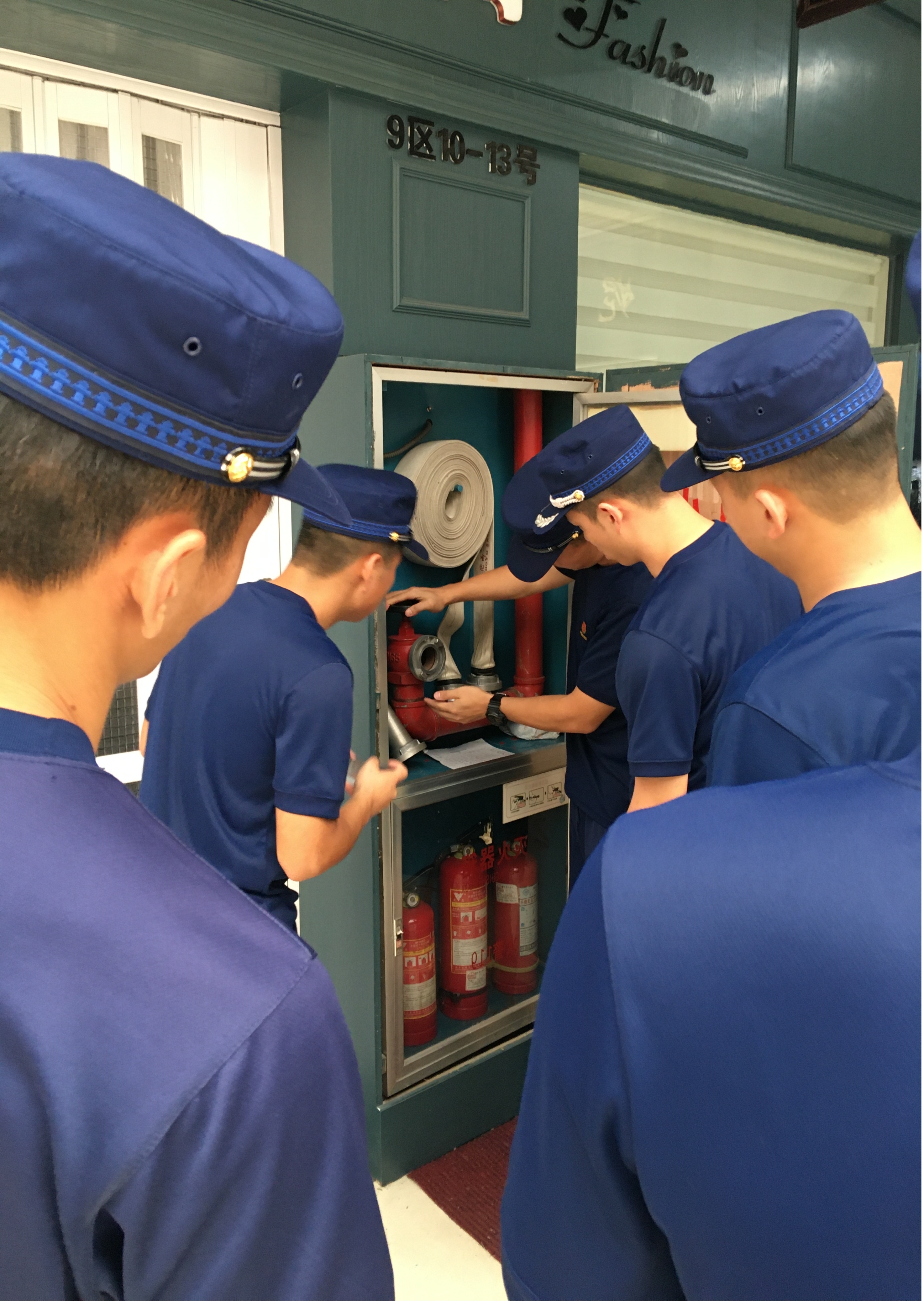 大关消防中队 查抄商城安全出产工作