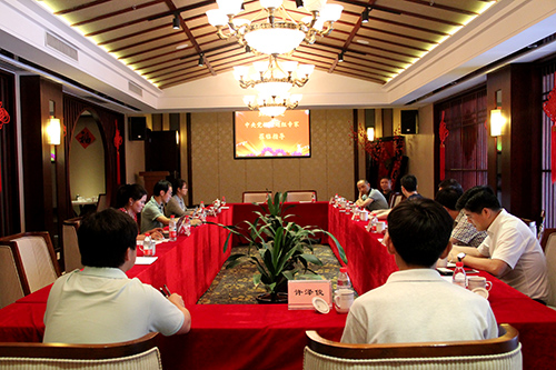 20150614中央党？翁庾樽夜饬 (2).jpg